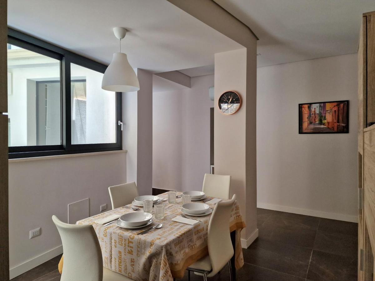 The White Domus Apartment Таормина Екстериор снимка